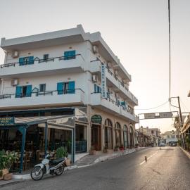 Hellas，位于古卡斯特隆的酒店