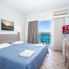 Aristea Hotel,位于伊罗达的酒店