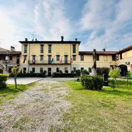 Hotel Duca di Tromello,位于Tromello的酒店
