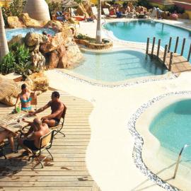 Desert Springs Resort，位于维拉的酒店
