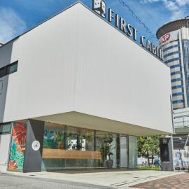 First Cabin Nishi Umeda，位于大阪的酒店