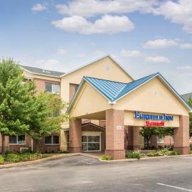 Fairfield Inn & Suites by Marriott Dayton South，位于森特维尔的酒店