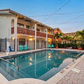 Clarion Pointe Tampa-Brandon Near Fairgrounds and Casino，位于坦帕的酒店