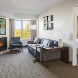 Residence Inn by Marriott Gaithersburg Washingtonian Center，位于盖瑟斯堡的酒店