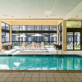 Courtyard by Marriott Chicago Naperville