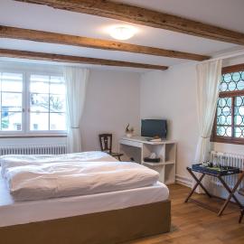 3 Sterne Boutique Gasthaus Pöstli，位于Rifferswil的酒店
