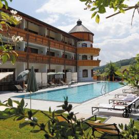 Wellness Hotel Bayerischer Hof，位于林巴赫的酒店