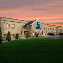 Best Western Crossroads Inn，位于斯科洛韦尔的酒店