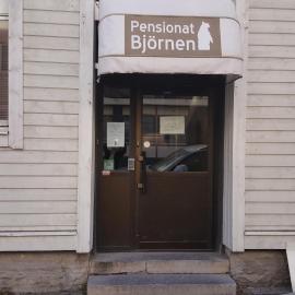 Pensionat Björnen，位于厄斯特松德的酒店