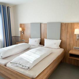Hotel Garni Illertal，位于阿尔腾斯塔特的酒店