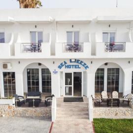 Sea Breeze Hotel