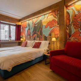 Hotel & Ristorante Serenella，位于布勒伊-切尔维尼亚的酒店