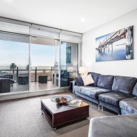 Penthouse 406 The Frontage Victor Harbor，位于维克多港的酒店