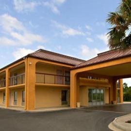 Days Inn by Wyndham Moss Point Pascagoula，位于莫斯波因特的酒店