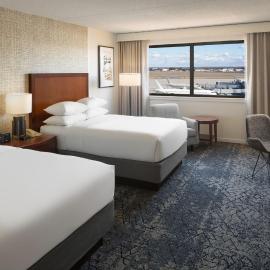 Sheraton Hartford Hotel at Bradley Airport,位于温莎洛克斯的酒店