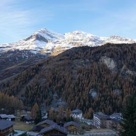 Vue à couper le souffle Arellaz 42，位于琪纳尔的酒店