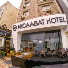 New Akçaabat Hotel，位于阿克恰阿巴德的酒店