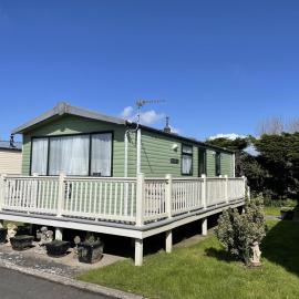 6 berth pet friendly caravan on Sandy Glade (John Fowlers) Brean，位于Berrow的酒店