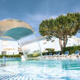 Hotel Neptuno，位于佩尼契的酒店