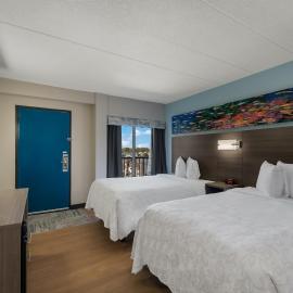 Red Roof Inn PLUS & Suites Virginia Beach - Seaside，位于弗吉尼亚海滩的酒店