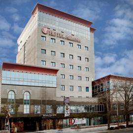 Ariana Hotel，位于大邱的酒店