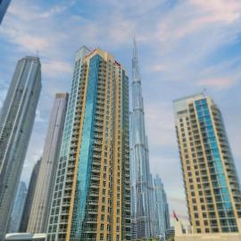 Ramada by Wyndham Downtown Dubai，位于迪拜的酒店