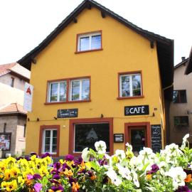 A CÔTE，位于Môtiers的酒店