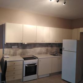 Brand new spacious studio，位于伊泰阿的酒店