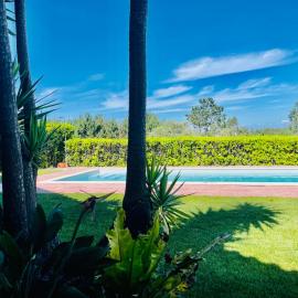 Chalé Davim com piscina -Tranquilidade e conforto，位于Louriçal的酒店
