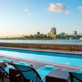 Residence Inn Long Beach Downtown，位于长滩的酒店