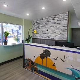 SeaSide Inn & Suites，位于圣克鲁兹的酒店