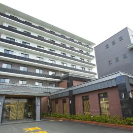 Fukuchiyama Sun Hotel,位于福知山的酒店