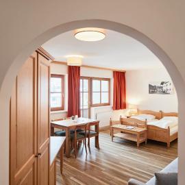 Appartement Oberwirt Ferienwohnung，位于埃布斯的酒店