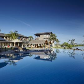 Amaranthe Bay Resort & Spa，位于亭可马里的酒店