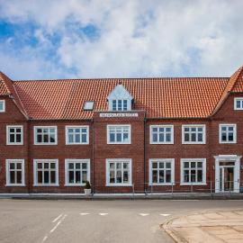 Skovsgård Hotel,位于布罗斯特的酒店