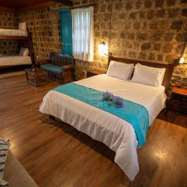 Niebli Historical Farm and Lodge at Pululahua Volcano,位于基多的酒店