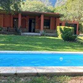 TADASANA CASA DE CAMPO，位于La Carrera的酒店