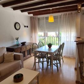 Apartamento Calella Home，位于卡莱利亚德帕拉弗鲁赫尔的酒店