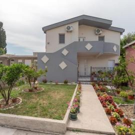 Apartmani Bar
