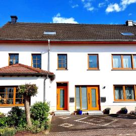Ferienhaus Fisch - nur Urlaubsgäste，位于Schoden的酒店