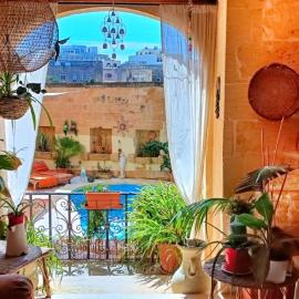 Ta' Didi B&B，位于Kerċem的酒店