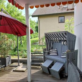 Nagoldtal - große Fewo mit Terrasse，位于纳戈尔德的酒店