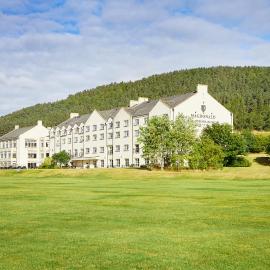 Macdonald Cardrona Hotel, Golf & Spa，位于皮布尔斯的酒店