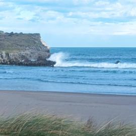 Camping Playa de Ris，位于诺哈的酒店