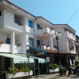 Pensione Nettuno，位于帕利努罗的酒店