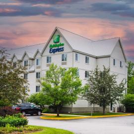 Holiday Inn Express & Suites - Lincoln East - White Mountains by IHG，位于林肯的酒店
