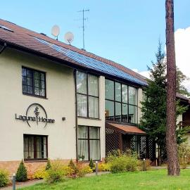 Laguna House，位于Līči的酒店
