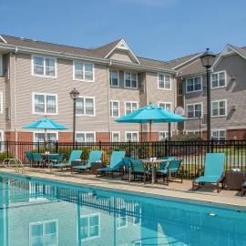 Sonesta ES Suites Charlottesville University，位于夏洛茨维尔的酒店