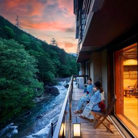 Shima-Onsen Toshimaya，位于中之条的酒店