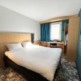 B&B HOTEL Montluçon Centre，位于蒙吕松的酒店